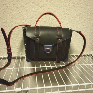 Black Michael Kors Manhattan bag
